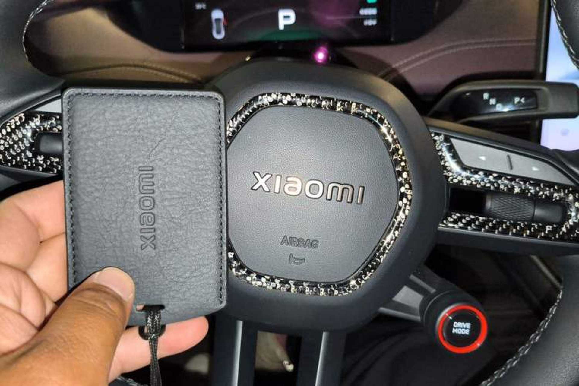 Used Xiaomi Auto SU7 2024 Four-Wheel Drive Ultra-Long Range Advanced Intelligent Driving Max Edition Vehicle Key