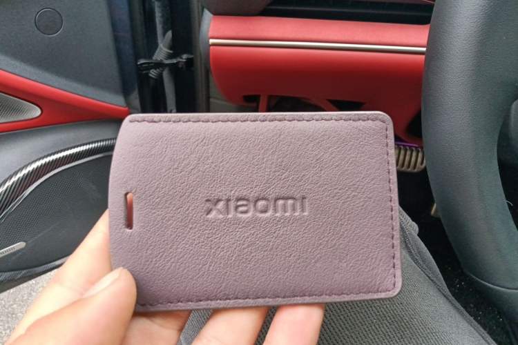 Used Xiaomi Auto SU7 2024 Four-Wheel Drive Ultra-Long Range Advanced Intelligent Driving Max Edition Vehicle Key