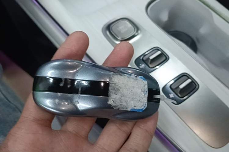 Used Xiaomi Auto SU7 2024 Rear-Drive Long-Range Intelligent Driving Version Vehicle Key
