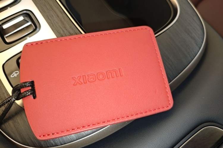 Used Xiaomi Auto SU7 2024 Four-Wheel Drive Ultra-Long Range Advanced Intelligent Driving Max Edition Vehicle Key