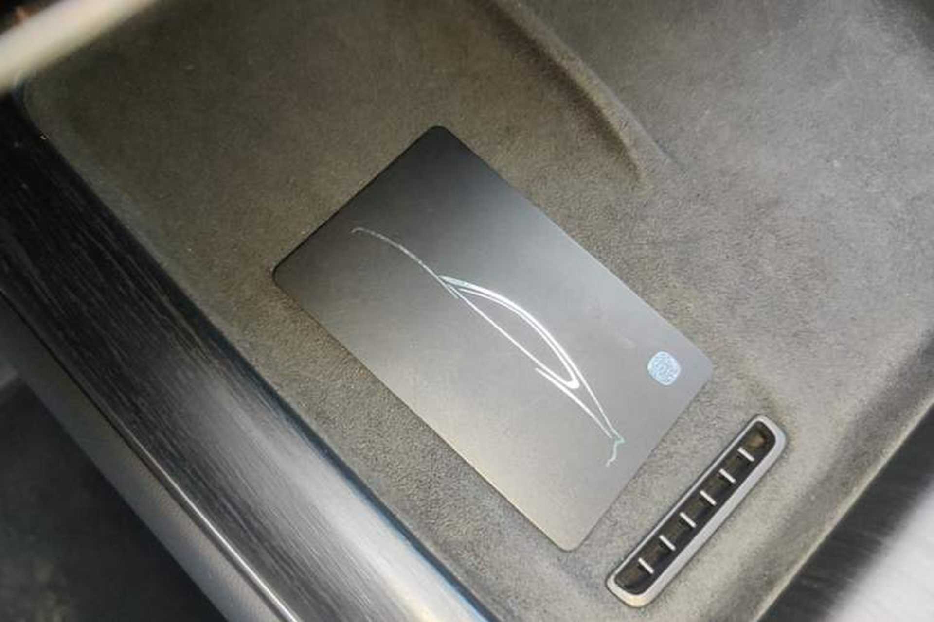 Used Xiaomi Auto SU7 2024 Rear-Drive Ultra-Long Range Advanced Pro-Level Intelligent Driving Version Vehicle Key