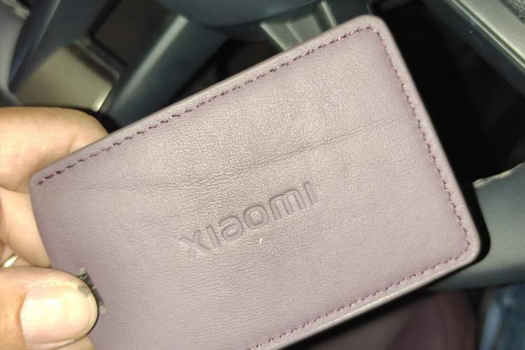 Used Xiaomi Auto SU7 2024 Rear-Drive Long-Range Intelligent Driving Version Vehicle Key
