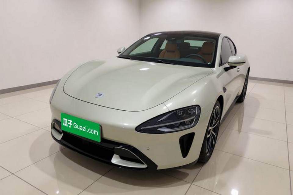 Xiaomi Auto SU7 2024