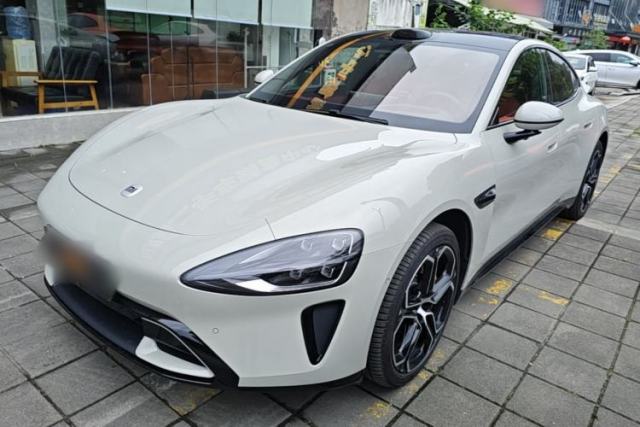 Used Xiaomi Auto SU7 2024 Four-Wheel Drive Ultra-Long Range Advanced Intelligent Driving Max Edition