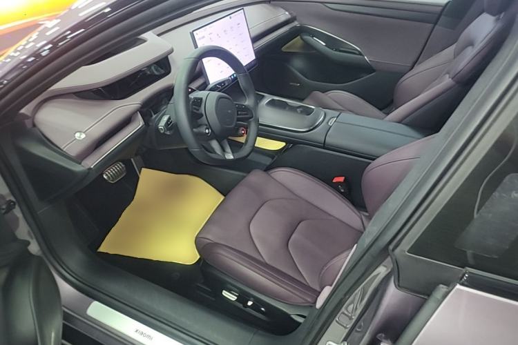 Used Xiaomi Auto SU7 2024 Four-Wheel Drive Ultra-Long Range Advanced Intelligent Driving Max Edition Driver Seat