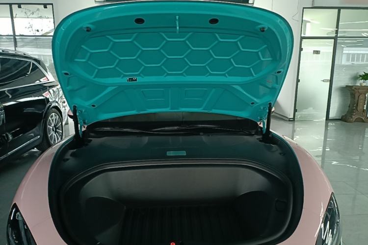 Used Xiaomi Auto SU7 2024 Rear-Drive Ultra-Long Range Advanced Pro-Level Intelligent Driving Version Engine Bay