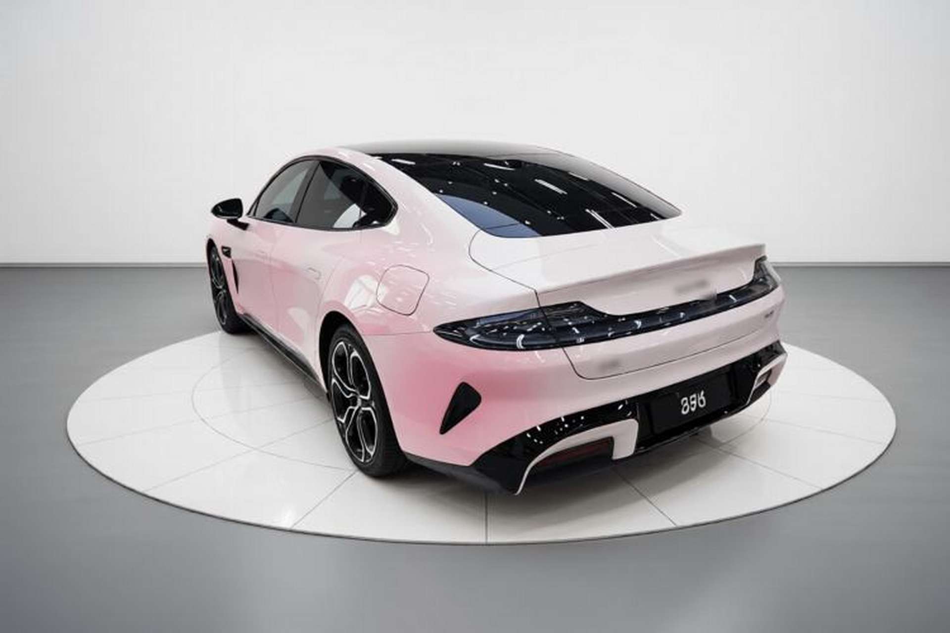 Used Xiaomi Auto SU7 2024 Rear-Drive Long-Range Intelligent Driving Version Exterior 2