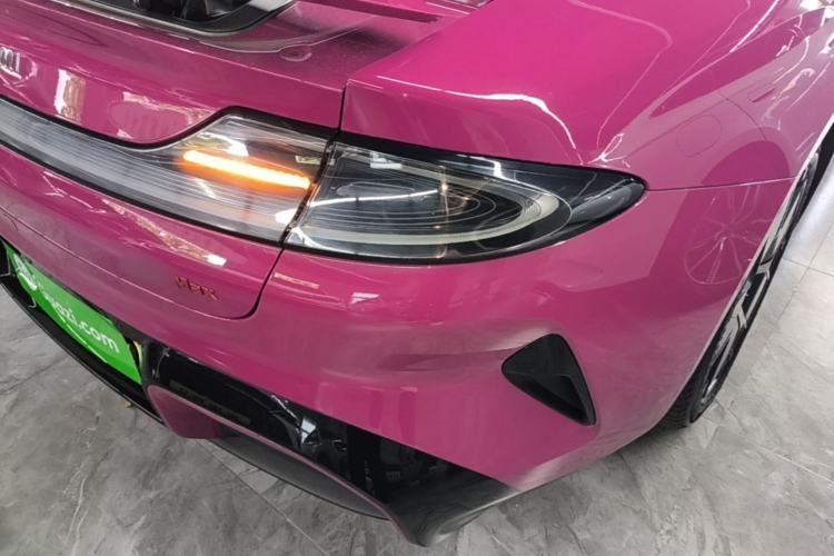 Used Xiaomi Auto SU7 2024 Four-Wheel Drive Ultra-Long Range Advanced Intelligent Driving Max Edition Exterior 3