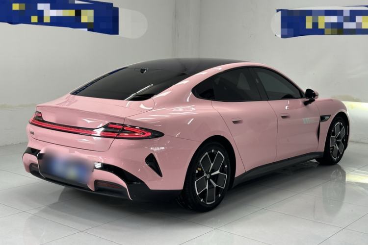 Used Xiaomi Auto SU7 2024 Rear-Drive Long-Range Intelligent Driving Version Exterior 4