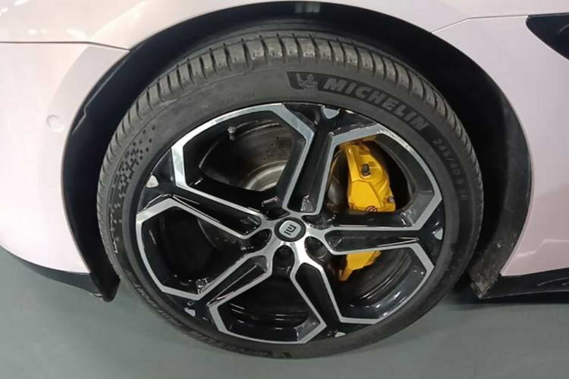 Used Xiaomi Auto SU7 2024 Rear-Drive Long-Range Intelligent Driving Version Exterior 4