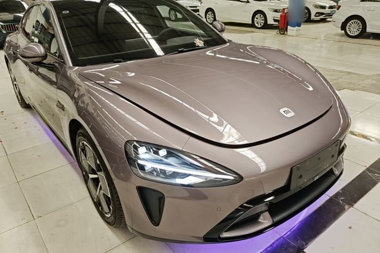 Used Xiaomi Auto SU7 2024 Rear-Drive Long-Range Intelligent Driving Version Front Right 45 Deg