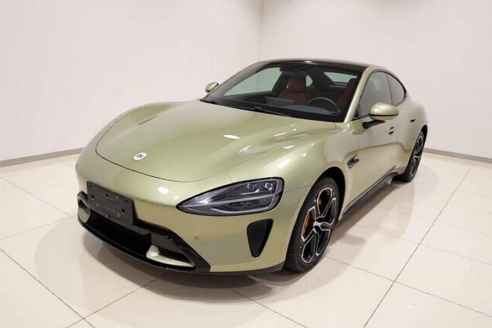 Xiaomi Auto SU7 2024