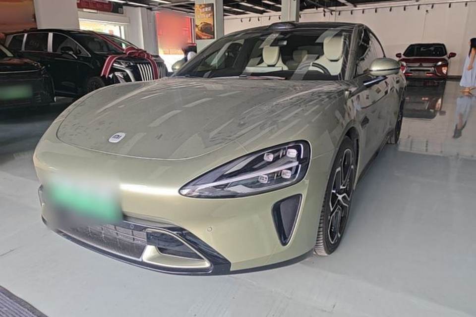 Xiaomi Auto SU7 2024