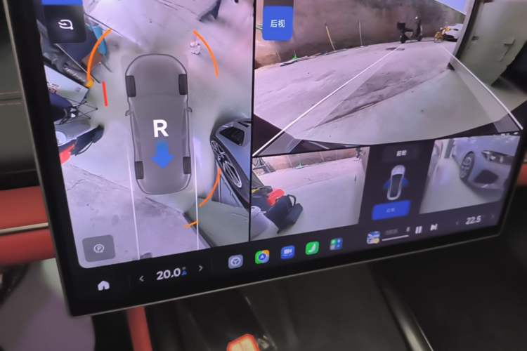 Used Xiaomi Auto SU7 2024 Four-Wheel Drive Ultra-Long Range Advanced Intelligent Driving Max Edition Audio And AC Panel