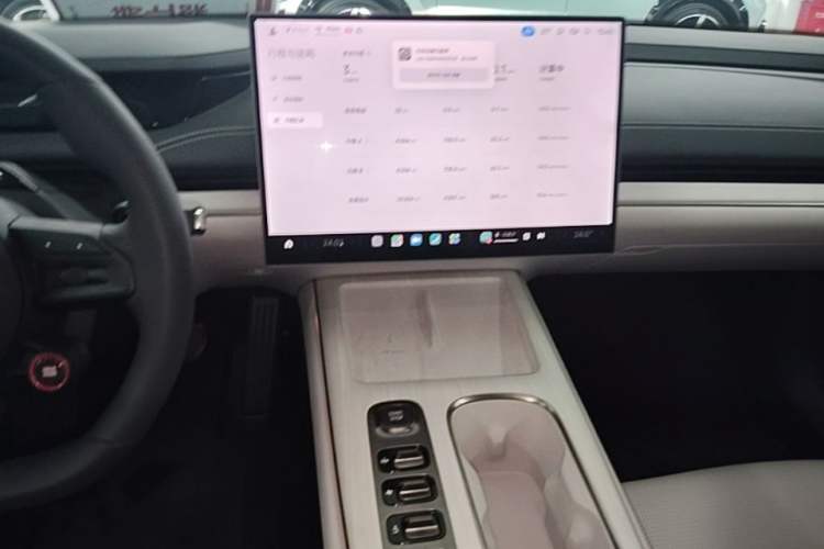 Used Xiaomi Auto SU7 2024 Rear-Drive Ultra-Long Range Advanced Pro-Level Intelligent Driving Version Audio And AC Panel