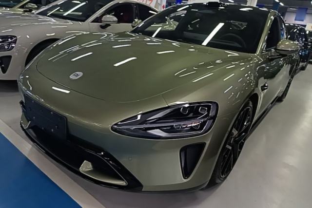Used Xiaomi Auto SU7 2024 Four-Wheel Drive Ultra-Long Range Advanced Intelligent Driving Max Edition