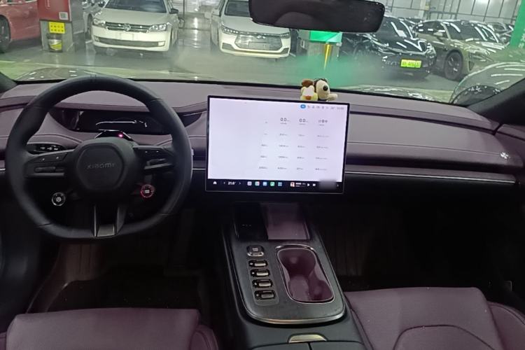 Used Xiaomi Auto SU7 2024 Rear-Drive Ultra-Long Range Advanced Pro-Level Intelligent Driving Version Center Console