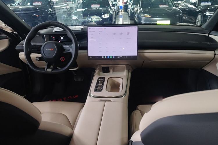 Used Xiaomi Auto SU7 2024 Rear-Drive Ultra-Long Range Advanced Pro-Level Intelligent Driving Version Center Console