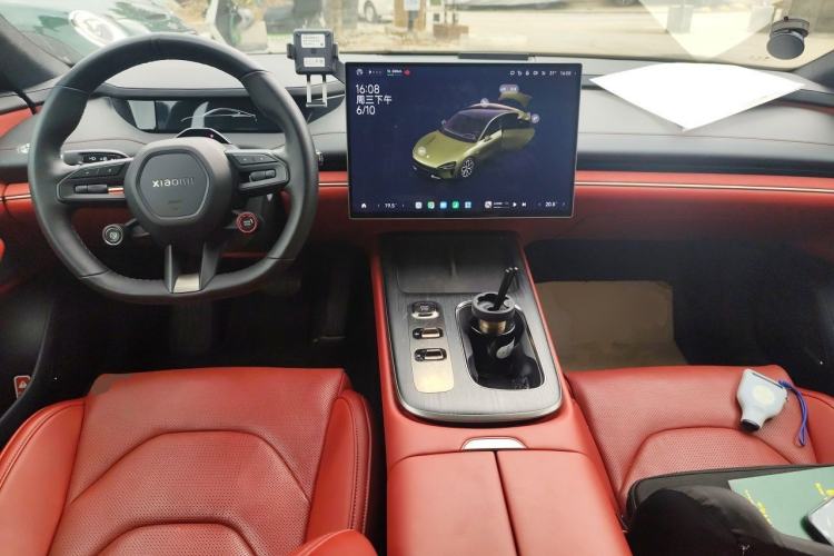 Used Xiaomi Auto SU7 2024 Rear-Drive Long-Range Intelligent Driving Version Center Console