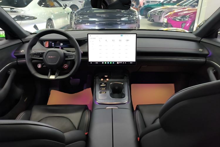 Used Xiaomi Auto SU7 2024 Rear-Drive Long-Range Intelligent Driving Version Center Console