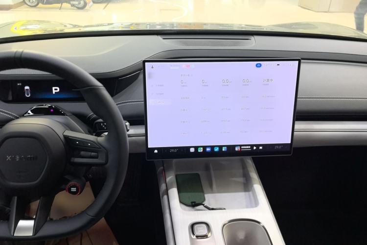 Used Xiaomi Auto SU7 2024 Rear-Drive Long-Range Intelligent Driving Version Center Console