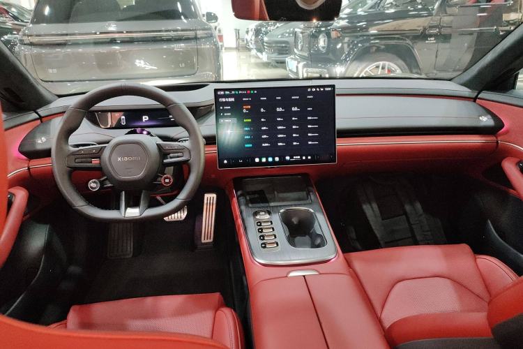 Used Xiaomi Auto SU7 2024 Four-Wheel Drive Ultra-Long Range Advanced Intelligent Driving Max Edition Center Console