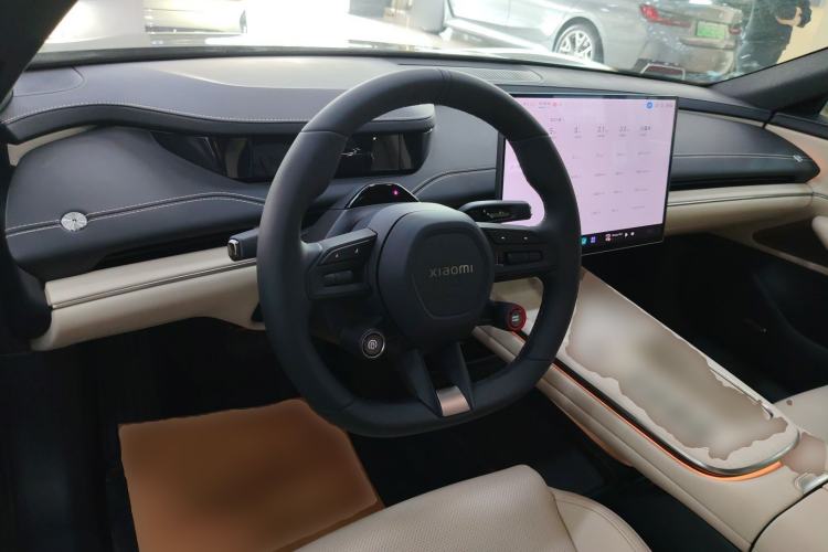 Used Xiaomi Auto SU7 2024 Rear-Drive Ultra-Long Range Advanced Pro-Level Intelligent Driving Version Center Console