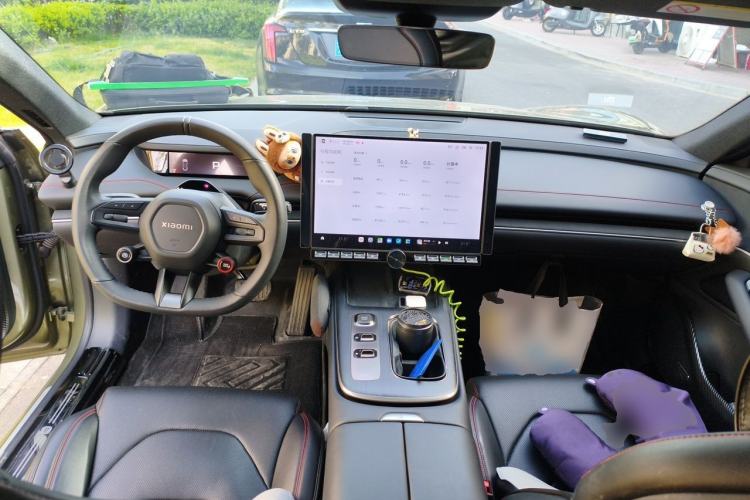 Used Xiaomi Auto SU7 2024 Rear-Drive Long-Range Intelligent Driving Version Center Console