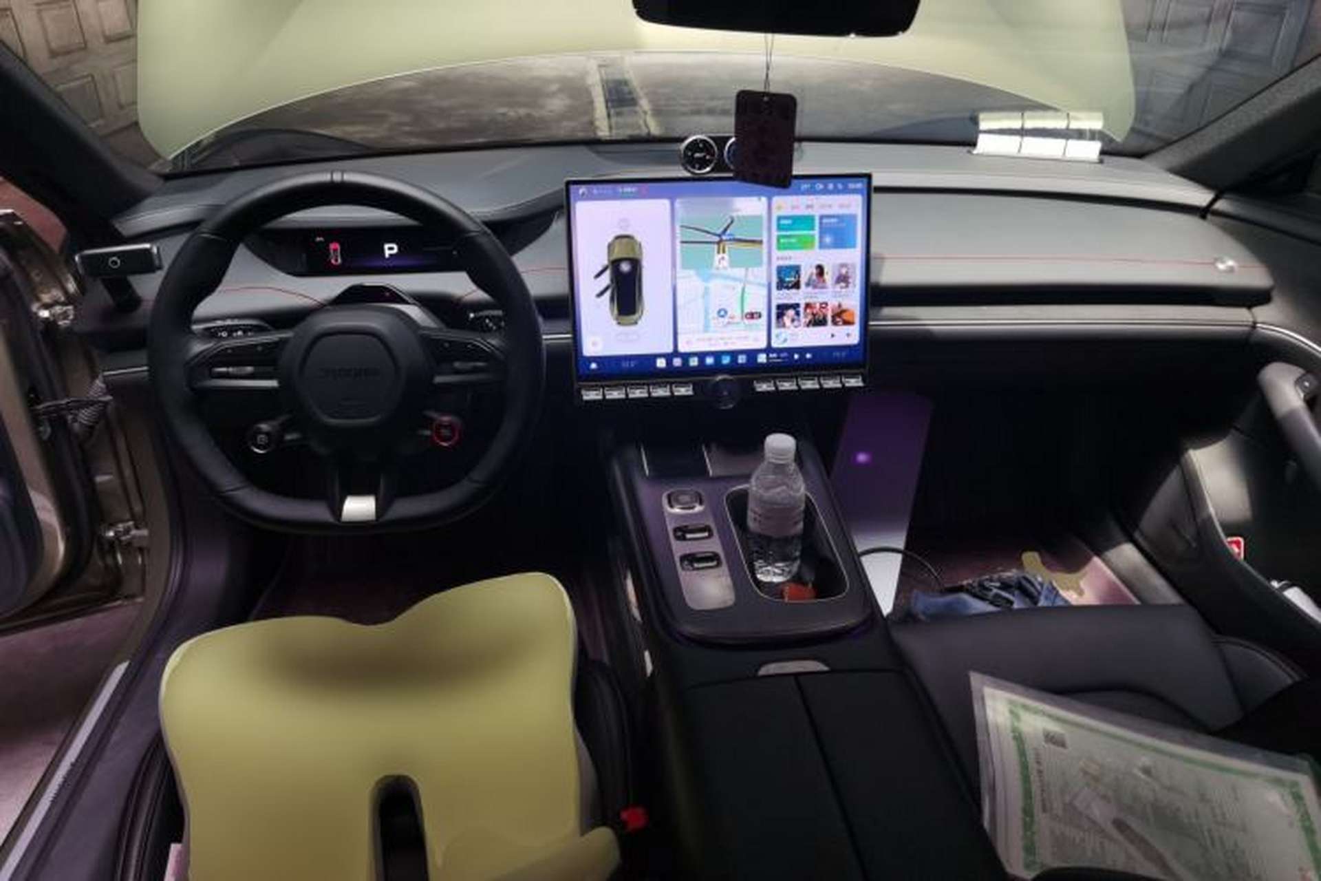 Used Xiaomi Auto SU7 2024 Rear-Drive Long-Range Intelligent Driving Version Center Console