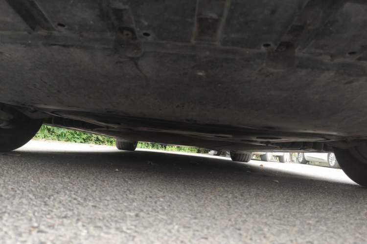 Used Xiaomi Auto SU7 2024 Rear-Drive Standard Founder Edition Chassis Front