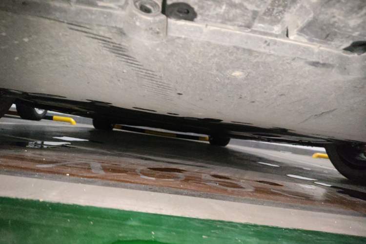 Used Xiaomi Auto SU7 2024 Rear-Drive Ultra-Long Range Advanced Pro-Level Intelligent Driving Version Chassis Front