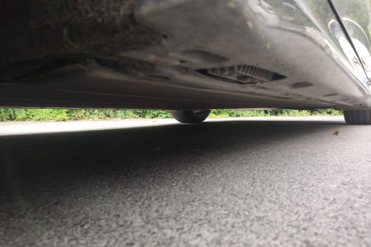Used Xiaomi Auto SU7 2024 Rear-Drive Standard Founder Edition Chassis Front Left