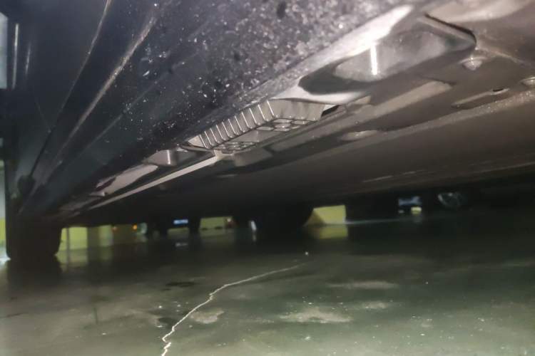 Used Xiaomi Auto SU7 2024 Rear-Drive Long-Range Intelligent Driving Version Chassis Front Left