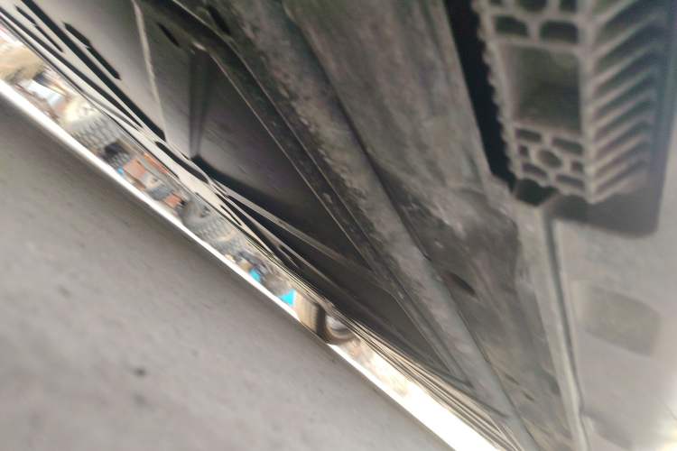 Used Xiaomi Auto SU7 2024 Rear-Drive Long-Range Intelligent Driving Version Chassis Front Left