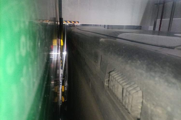 Used Xiaomi Auto SU7 2024 Rear-Drive Ultra-Long Range Advanced Pro-Level Intelligent Driving Version Chassis Front Right