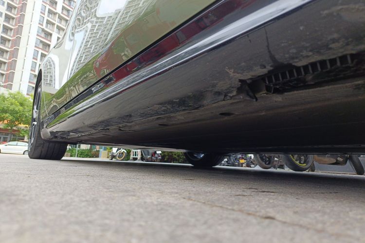 Used Xiaomi Auto SU7 2024 Rear-Drive Standard Founder Edition Chassis Front Right