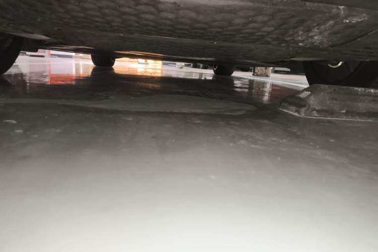 Used Xiaomi Auto SU7 2024 Four-Wheel Drive Ultra-Long Range Advanced Intelligent Driving Max Edition Chassis Rear