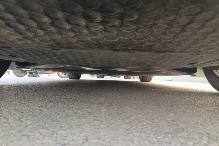 Used Xiaomi Auto SU7 2024 Four-Wheel Drive Ultra-Long Range Advanced Intelligent Driving Max Edition Chassis Rear