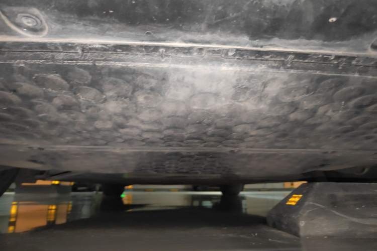 Used Xiaomi Auto SU7 2024 Rear-Drive Standard Founder Edition Chassis Rear