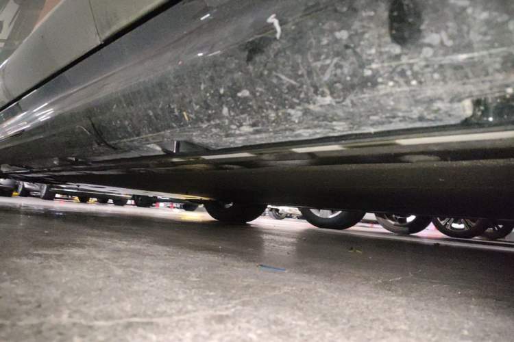 Used Xiaomi Auto SU7 2024 Rear-Drive Ultra-Long Range Advanced Pro-Level Intelligent Driving Version Chassis Rear Left