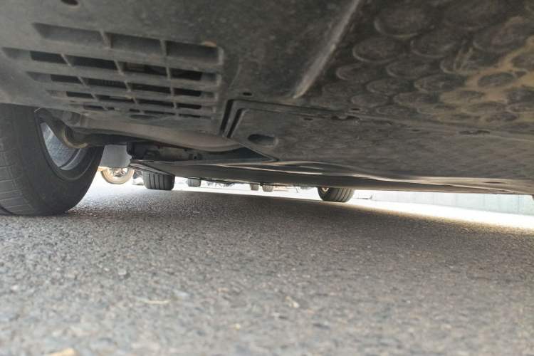 Used Xiaomi Auto SU7 2024 Four-Wheel Drive Ultra-Long Range Advanced Intelligent Driving Max Edition Chassis Rear Left