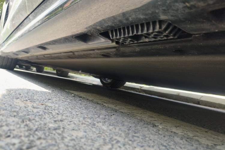 Used Xiaomi Auto SU7 2024 Four-Wheel Drive Ultra-Long Range Advanced Intelligent Driving Max Edition Chassis Rear Left