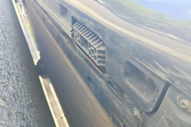 Used Xiaomi Auto SU7 2024 Rear-Drive Ultra-Long Range Advanced Pro-Level Intelligent Driving Version Chassis Rear Left