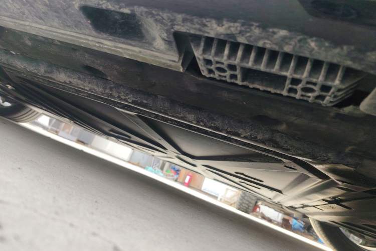 Used Xiaomi Auto SU7 2024 Rear-Drive Long-Range Intelligent Driving Version Chassis Rear Left