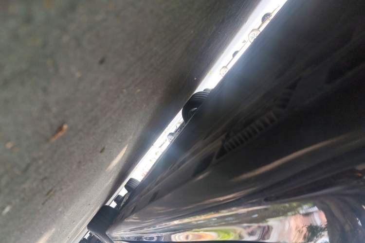 Used Xiaomi Auto SU7 2024 Rear-Drive Standard Founder Edition Chassis Rear Right