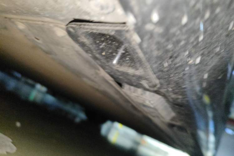 Used Xiaomi Auto SU7 2024 Rear-Drive Long-Range Intelligent Driving Version Chassis Rear Right