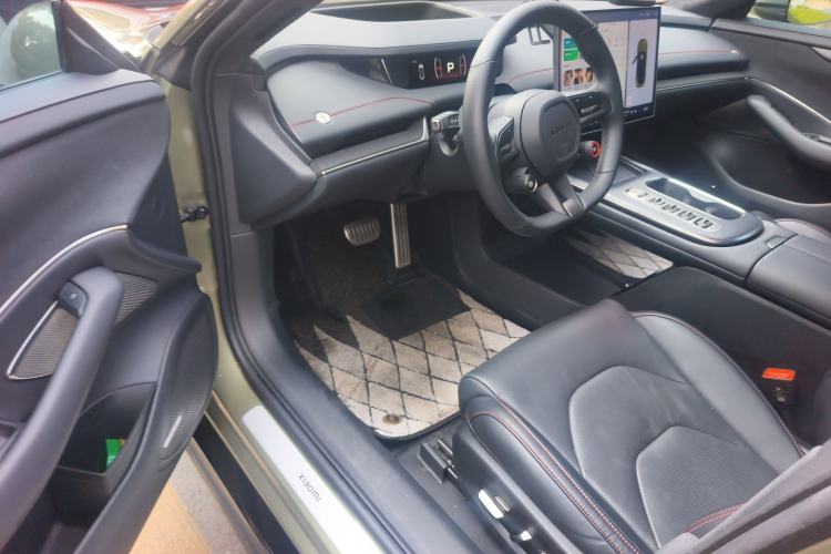Used Xiaomi Auto SU7 2024 Four-Wheel Drive Ultra-Long Range Advanced Intelligent Driving Max Edition Driver Seat