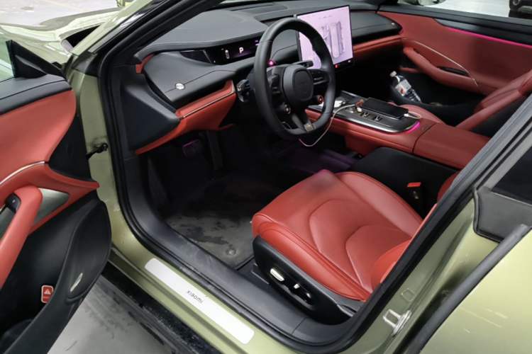 Used Xiaomi Auto SU7 2024 Rear-Drive Long-Range Intelligent Driving Version Driver Seat