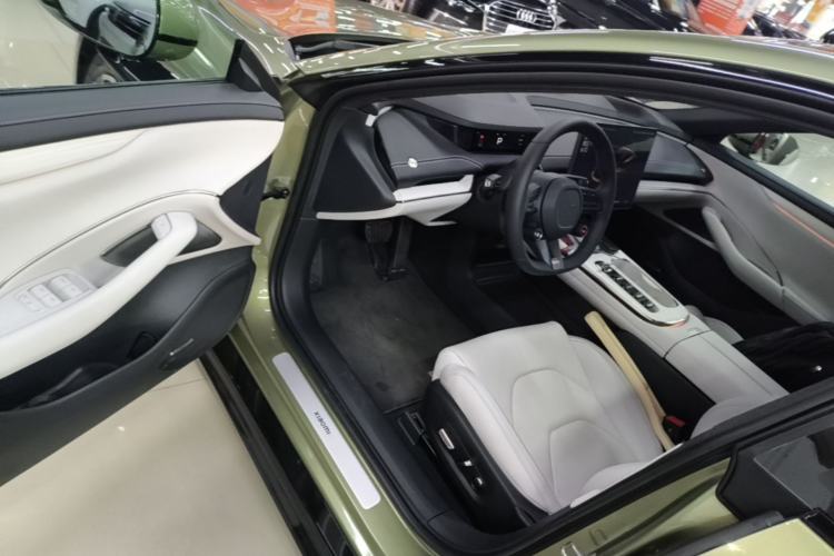 Used Xiaomi Auto SU7 2024 Rear-Drive Ultra-Long Range Advanced Pro-Level Intelligent Driving Version Driver Seat