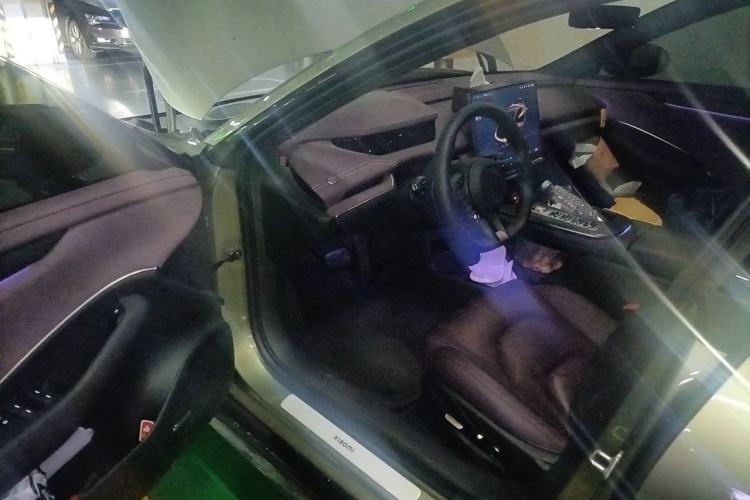 Used Xiaomi Auto SU7 2024 Rear-Drive Ultra-Long Range Advanced Pro-Level Intelligent Driving Version Driver Seat